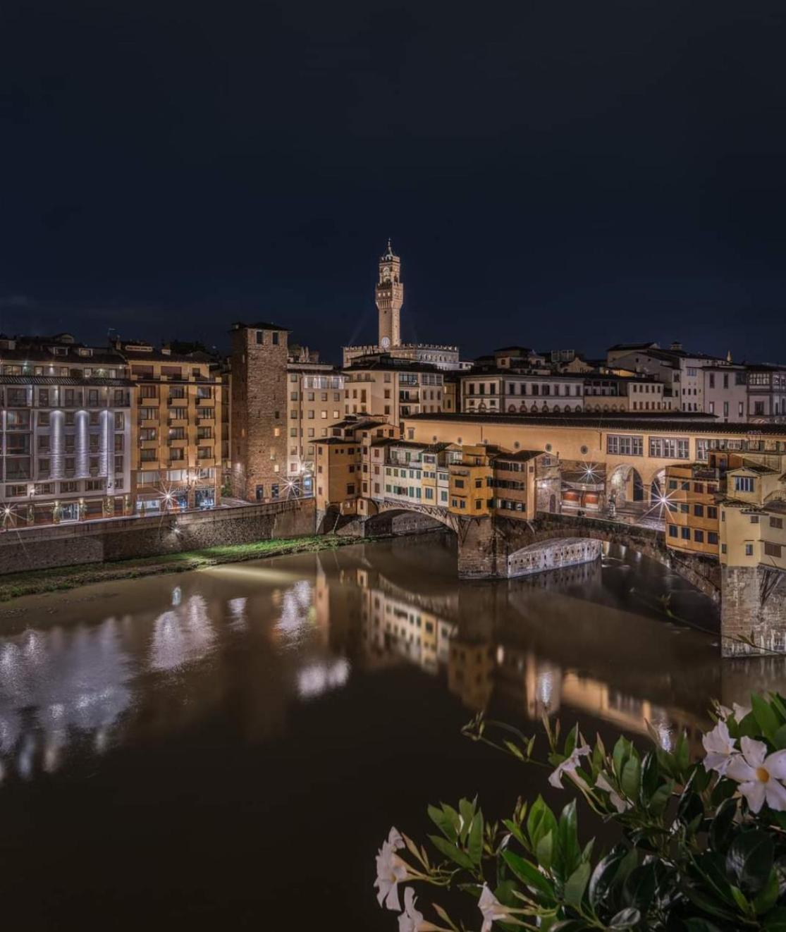 Ponte Vecchio View Luxury Apartment Florença Exterior foto